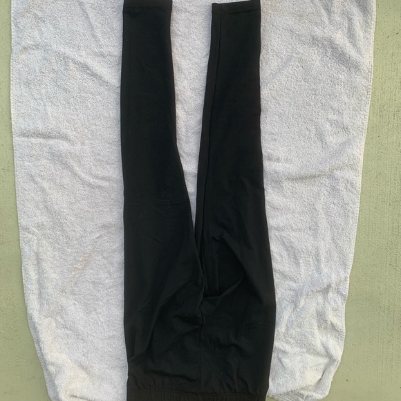 Gymshark black compression leggings Size Small - Picture 3 of 3